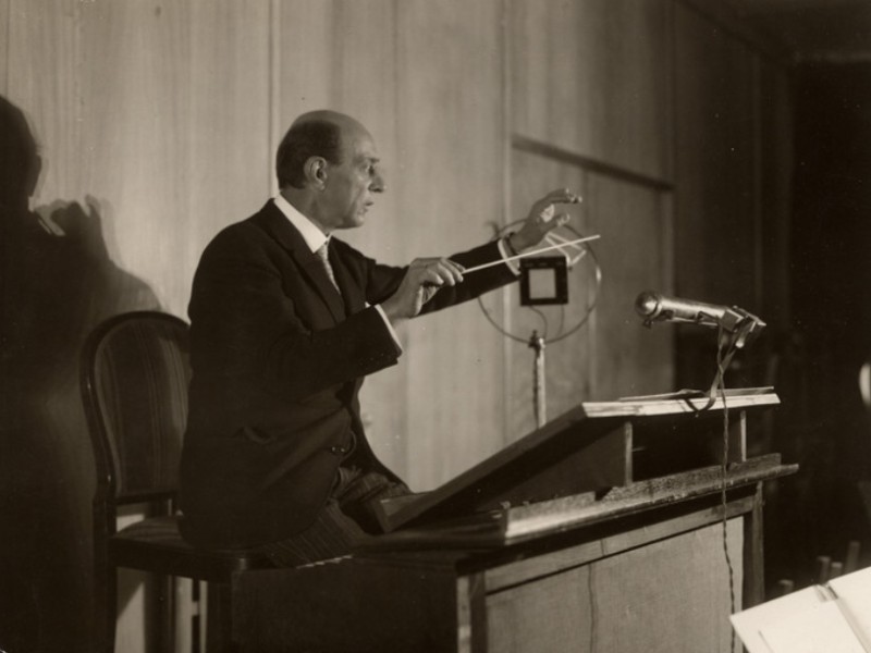 „Schönberg – Eine transatlantische Hörreise“ zum 70. Todestag des Komponisten